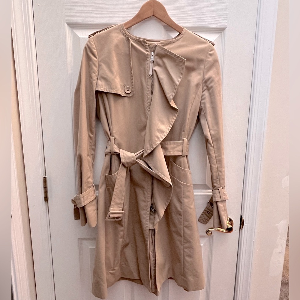 Trench coat with ruffle front BCBC Max Azria small